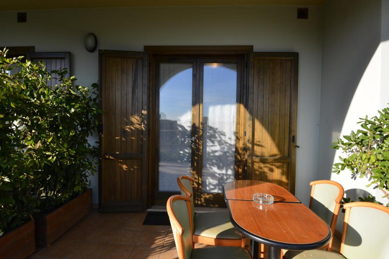 Antiche Mura Casa Vacanze Puegnago Exteriér fotografie