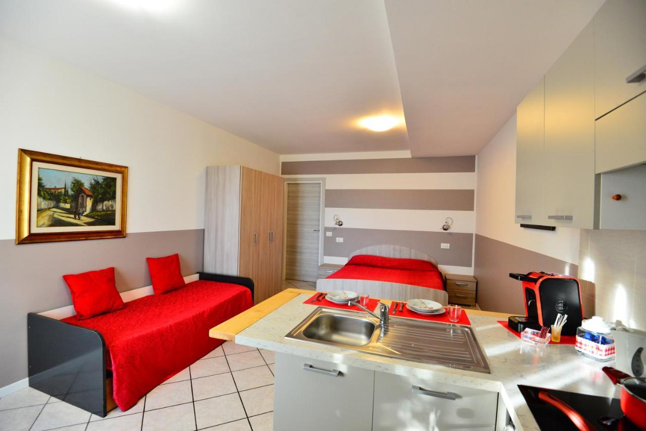 Antiche Mura Casa Vacanze Puegnago Exteriér fotografie