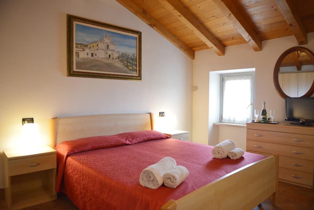 Antiche Mura Casa Vacanze Puegnago Exteriér fotografie
